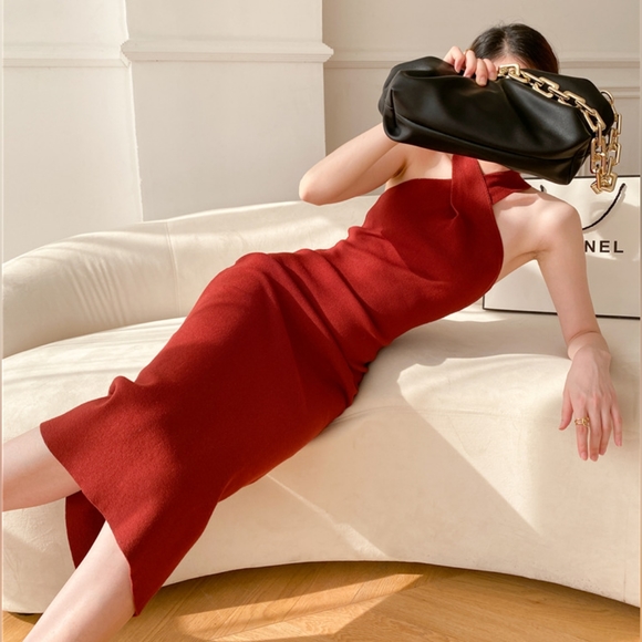 Dresses & Skirts - Red sexy non-sleeve summer sweater dress